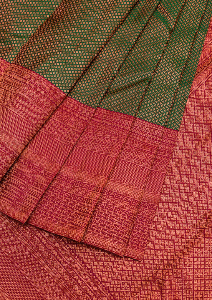 Bottle Green Zariwork Kanjivaram Pure Silk Saree