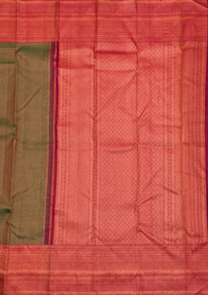 Bottle Green Zariwork Kanjivaram Pure Silk Saree