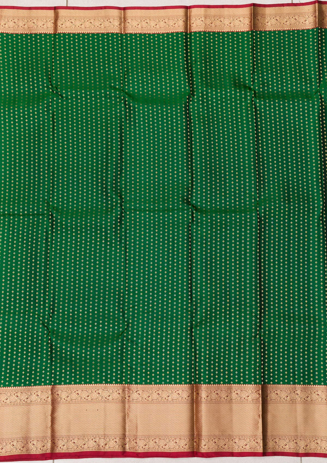 Bottle Green Zariwork Banarasi Pure Silk Saree
