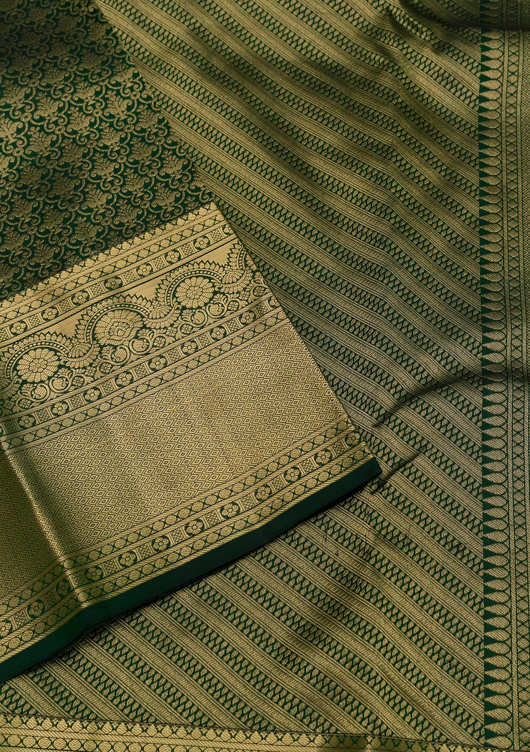 Bottle Green Zariwork Banarasi Pure Silk Saree