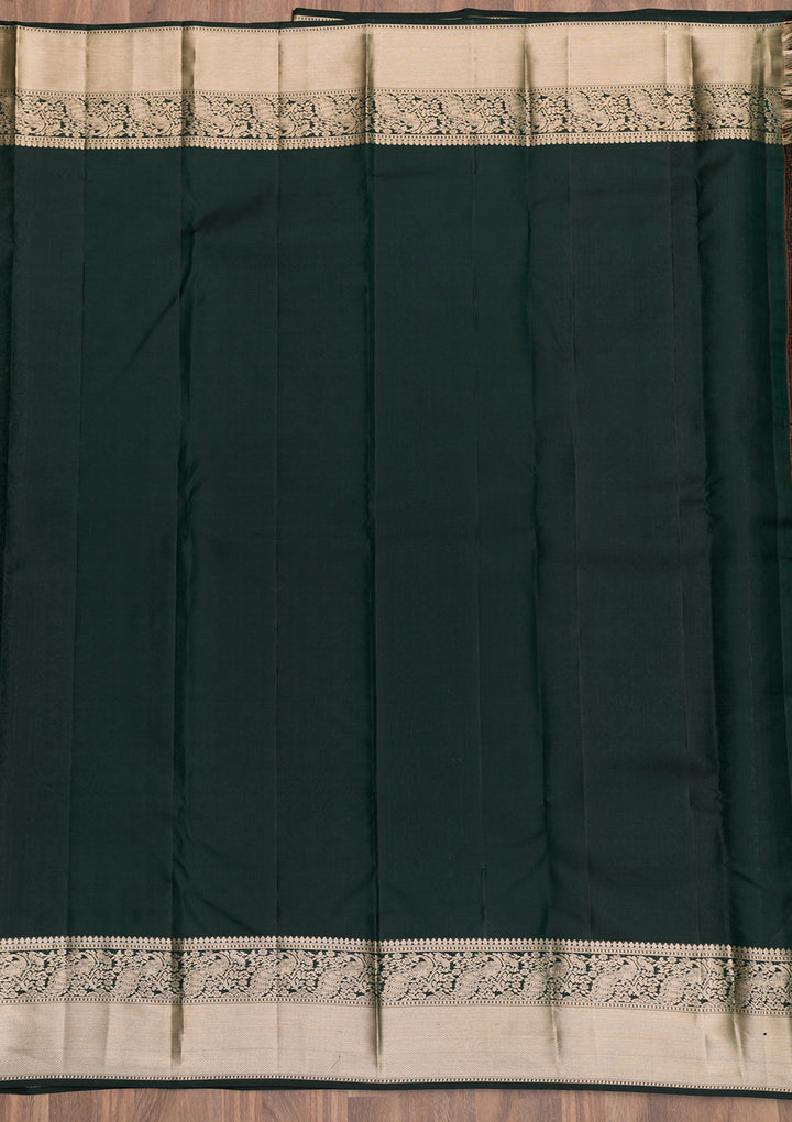 Bottle Green Zariwork Kanjivaram Pure Silk Saree