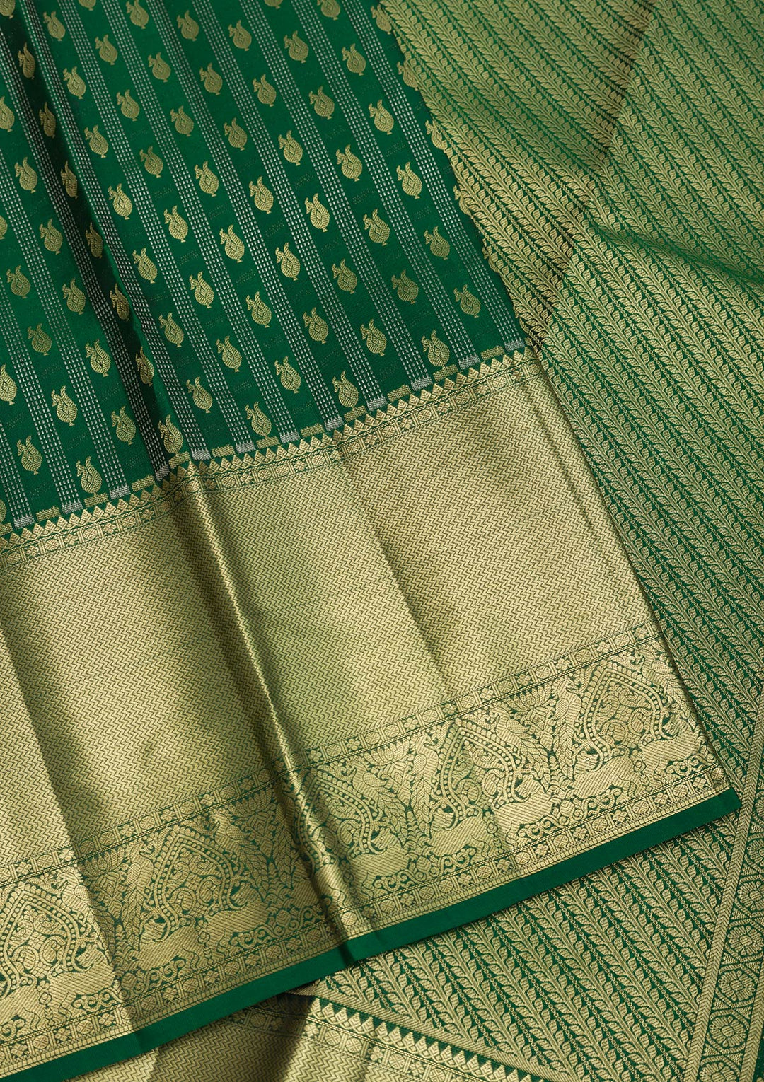 Bottle Green Zariwork Kanjivaram Pure Silk Saree