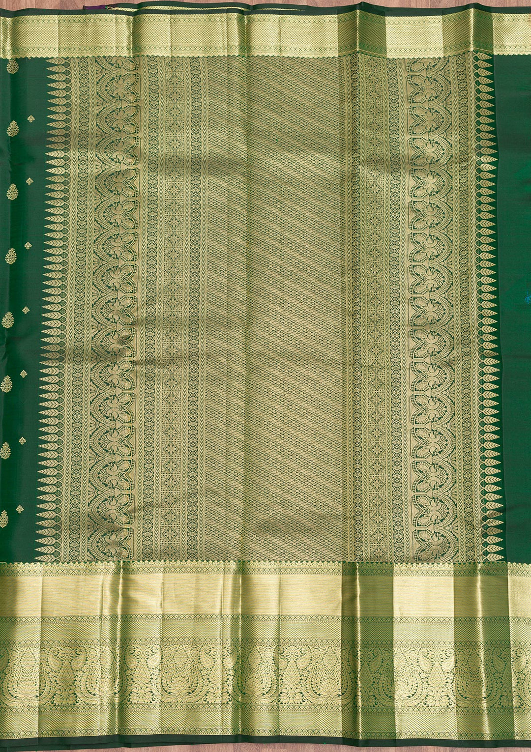 Bottle Green Zariwork Kanjivaram Pure Silk Saree