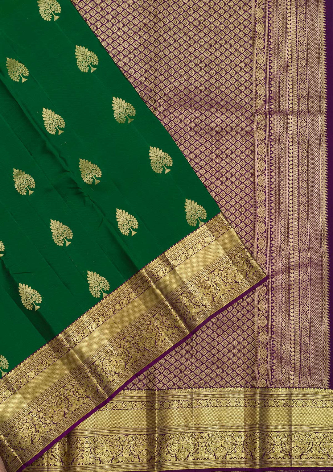 Bottle Green Zariwork Banarasi Pure Silk Saree