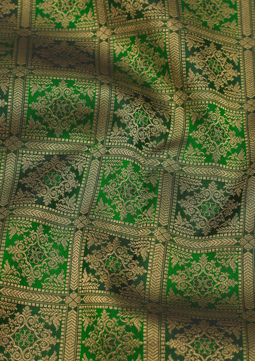 Bottle Green Zariwork Pure Silk Saree