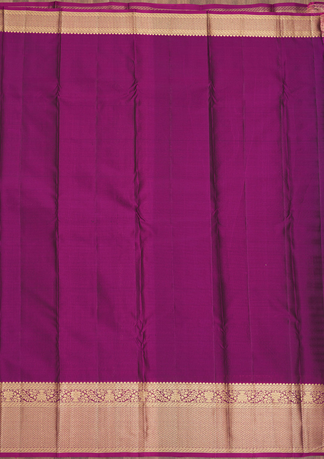 Bottle Green Zariwork Pure Silk Saree