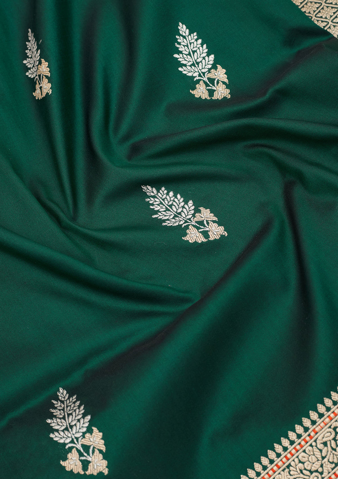 Bottle Green Zariwork Pure Silk Saree