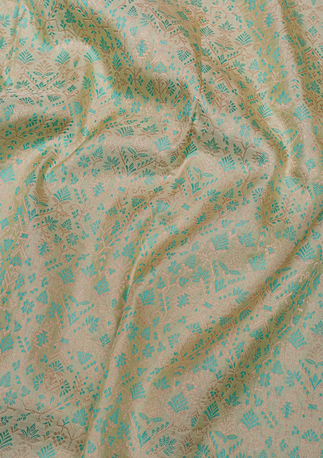 Cream Silver Zariwork Kanjivaram Pure Silk Saree