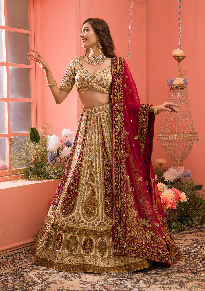 Cream Zardosi Raw Silk Semi Stitched Lehenga