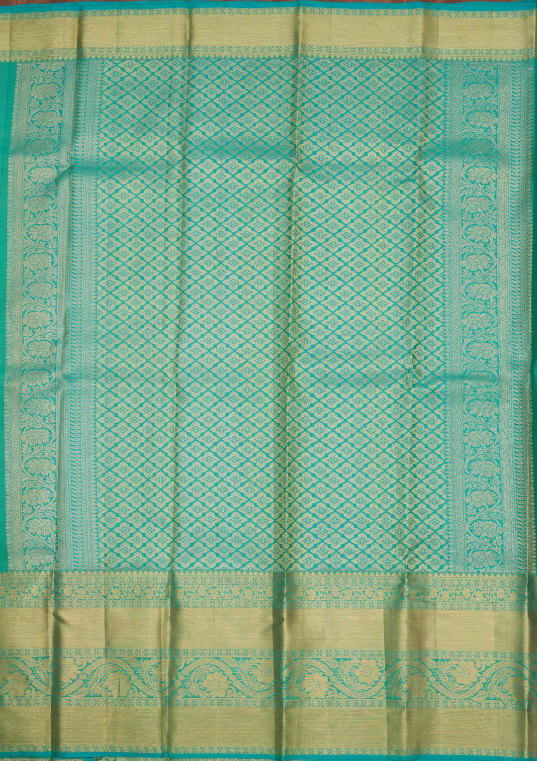 Cream Zariwork Pure Silk Saree