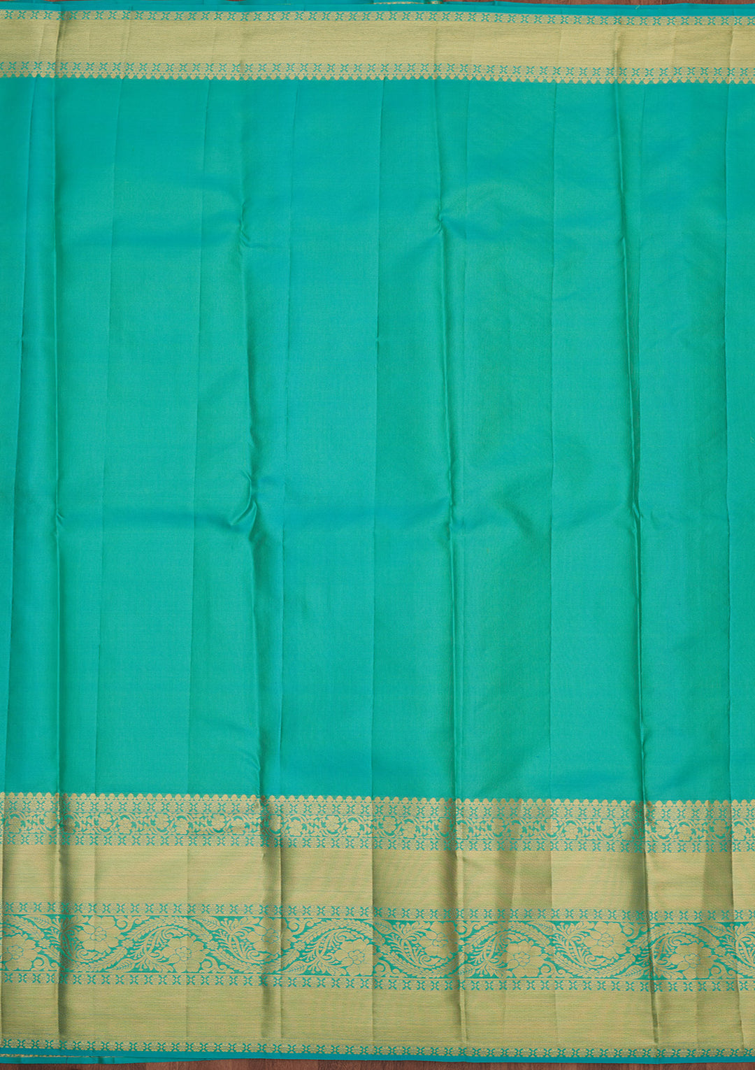 Cream Zariwork Pure Silk Saree