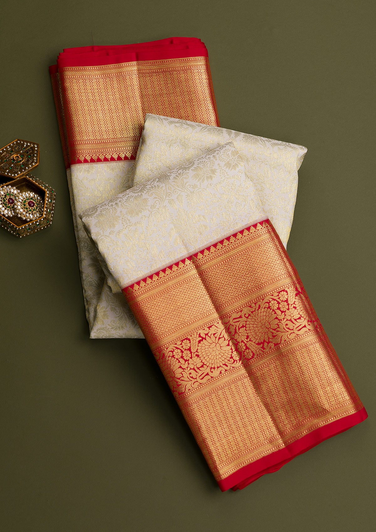 Cream Gold Zariwork Pure Silk Saree