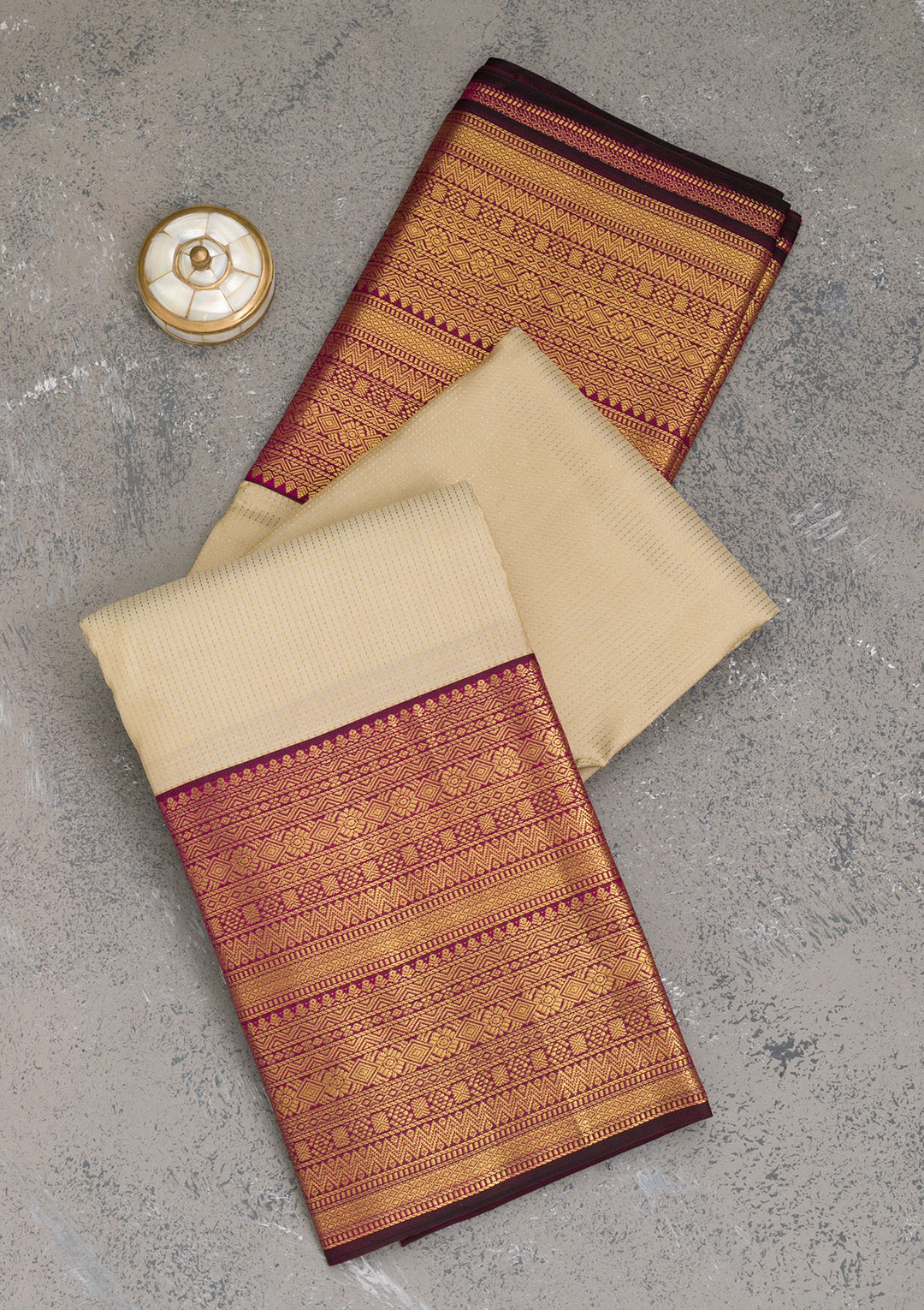 Cream Zariwork Kanjivaram Pure Silk Saree