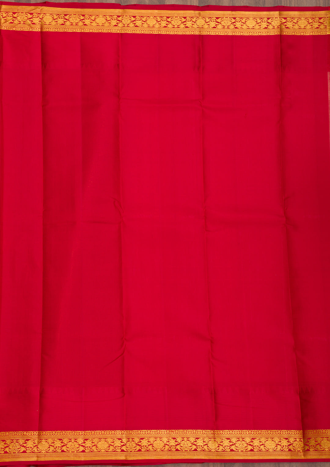 Cream Zariwork Pure Silk Saree