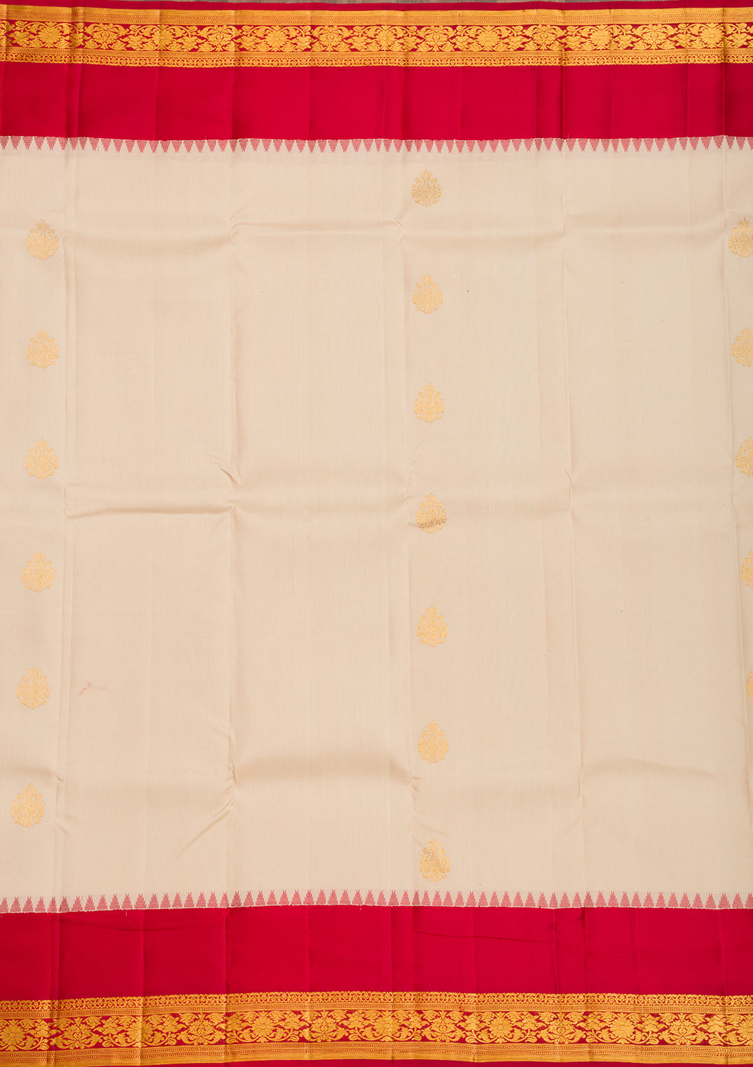 Cream Zariwork Pure Silk Saree