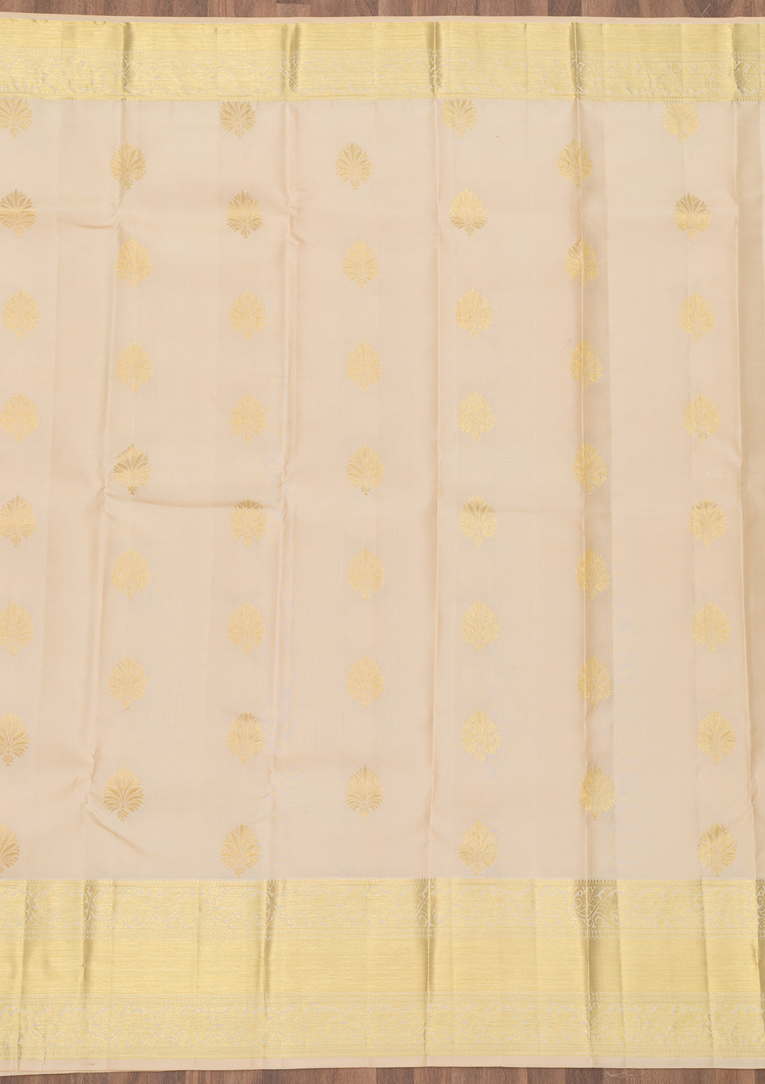 Cream Zariwork Banarasi Pure Silk Saree