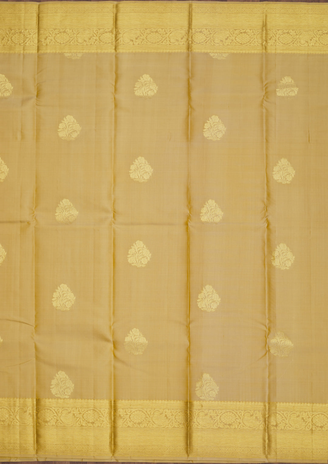 Cream Zariwork Pure Silk Saree