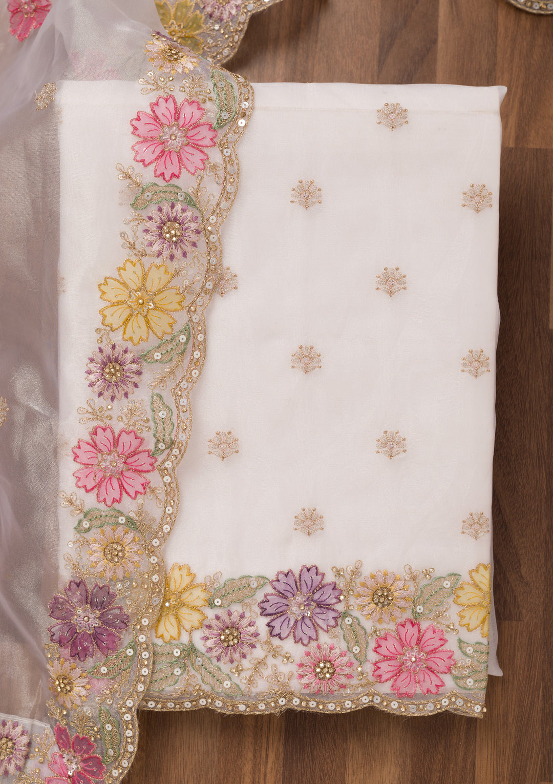 Cream Zariwork Semi Crepe Unstitched Salwar Suit