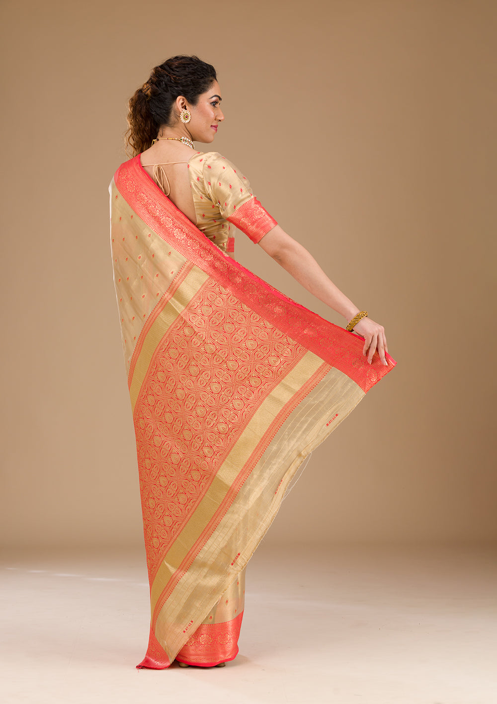 Cream Zariwork Tissue Saree-Koskii