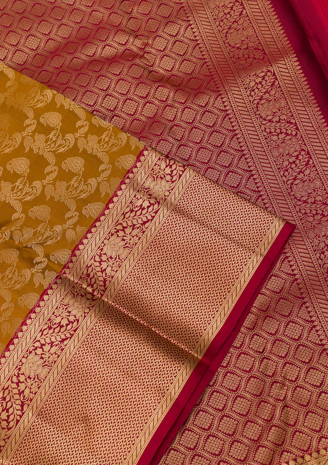 Gold Zariwork Pure Silk Saree