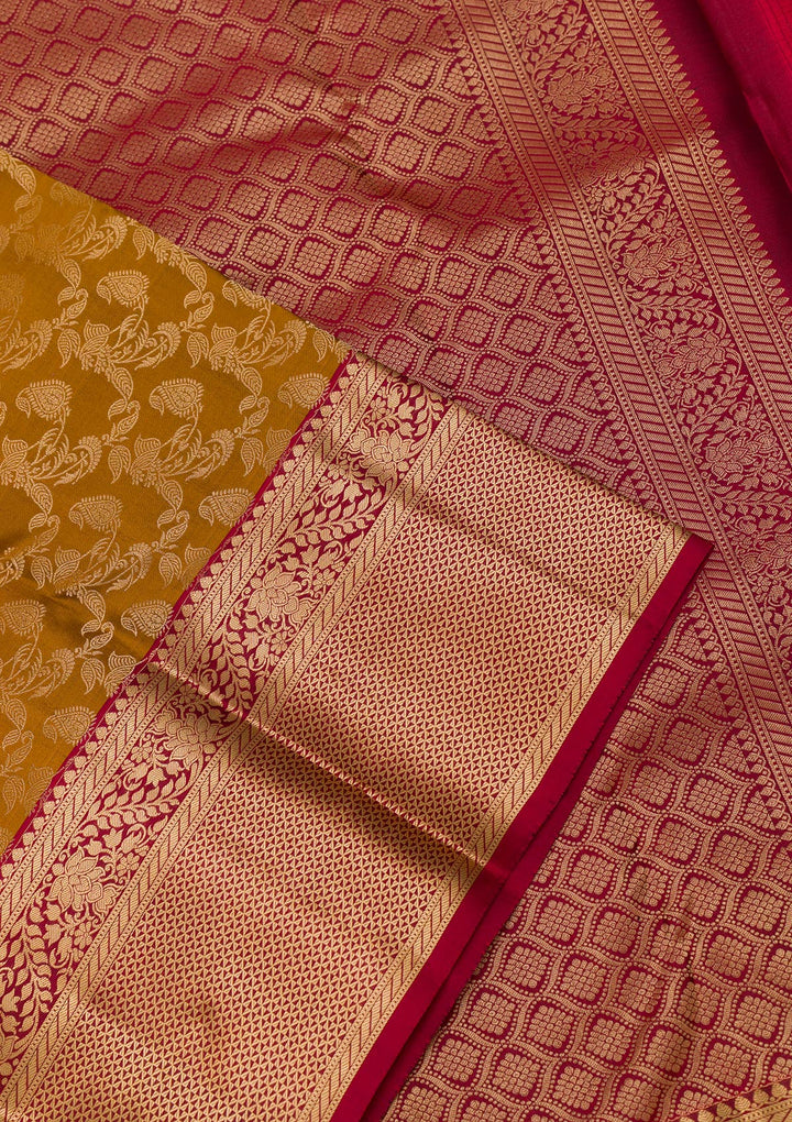 Gold Zariwork Pure Silk Saree