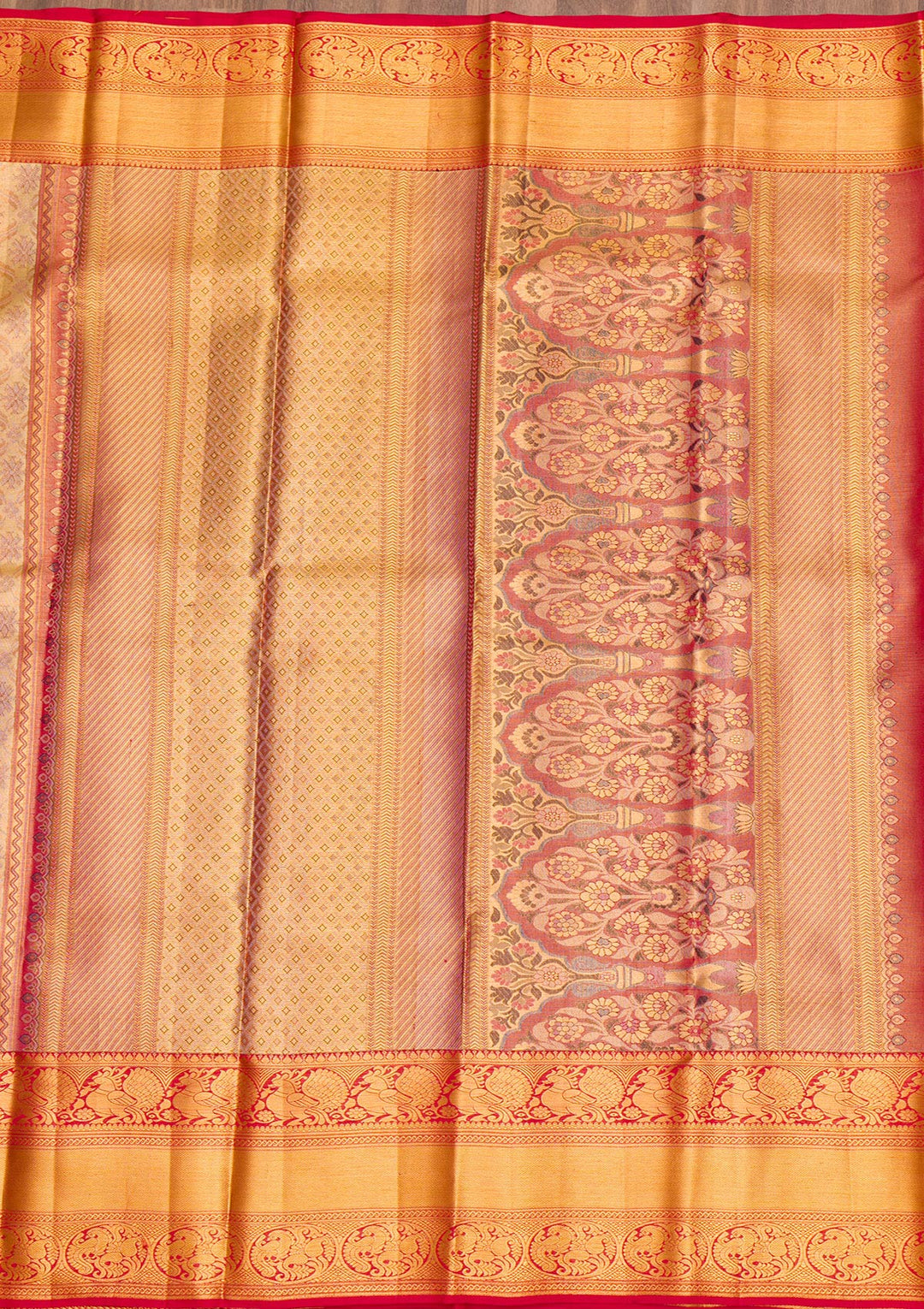Gold Zariwork Kanjivaram Pure Silk Saree