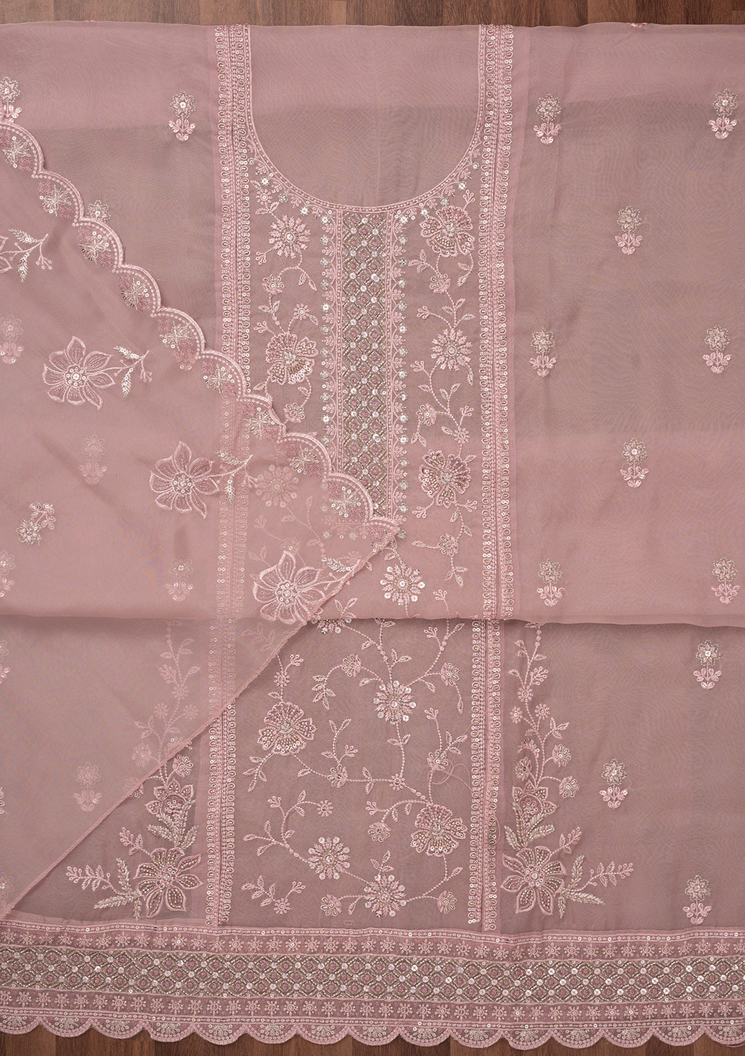 Lavender Zariwork Semi Crepe Unstitched Salwar Suit
