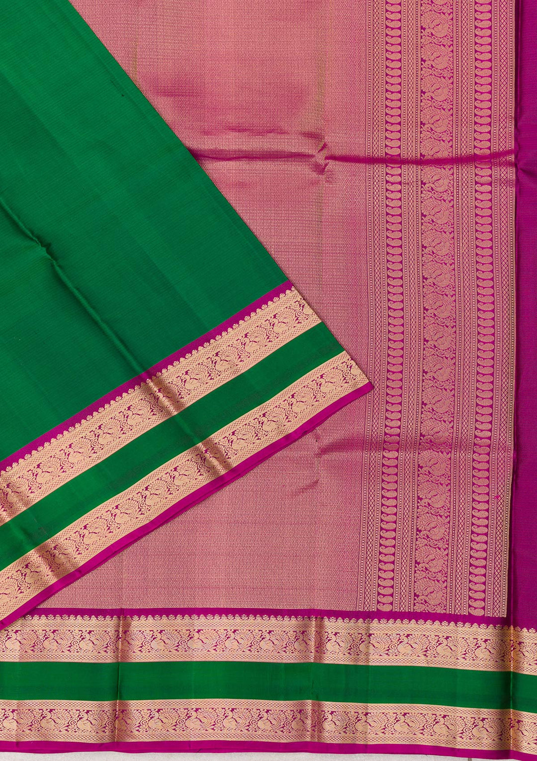 Bottle Green Zariwork Kanjivaram Pure Silk Saree