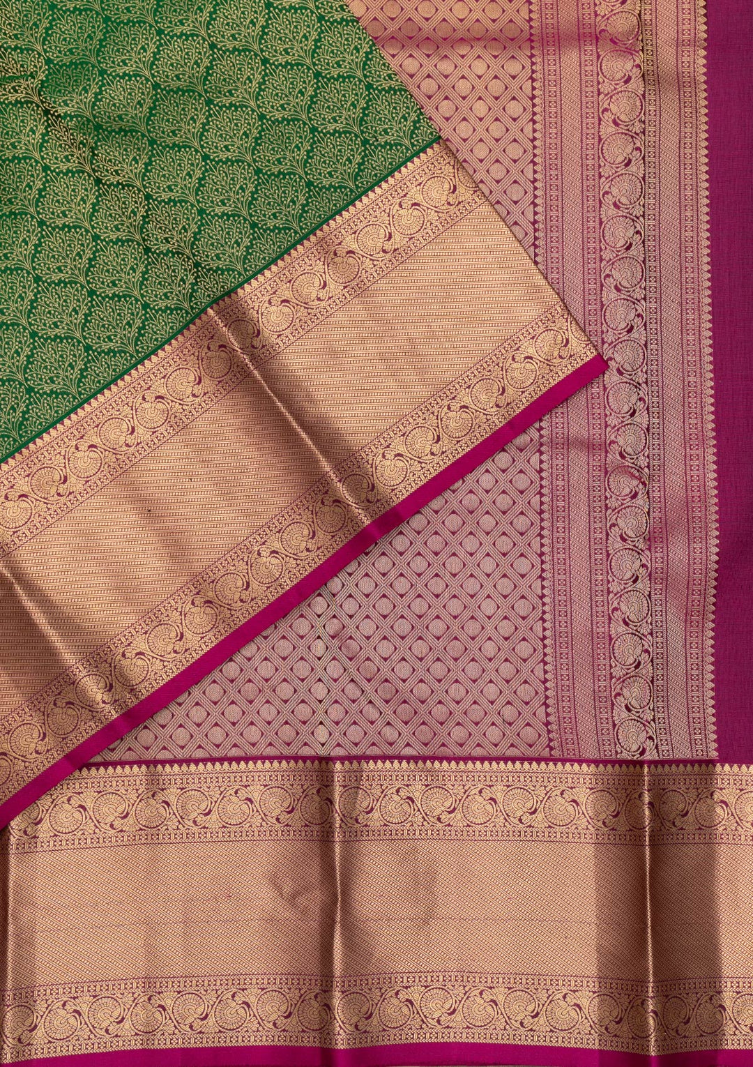 Leaf Green Zariwork Pure Silk Saree