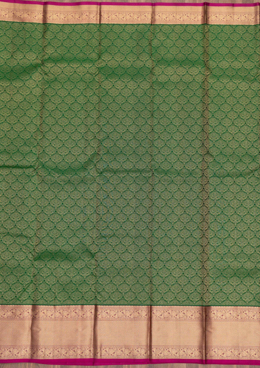 Leaf Green Zariwork Pure Silk Saree