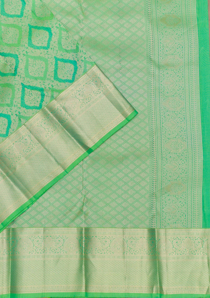 Leaf Green Zariwork Banarasi Pure Silk Saree