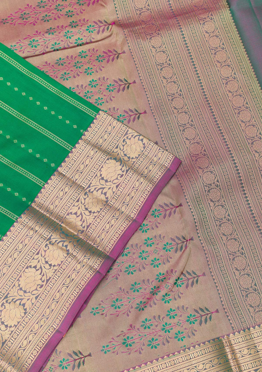 Leaf Green Zariwork Kanjivaram Pure Silk Saree