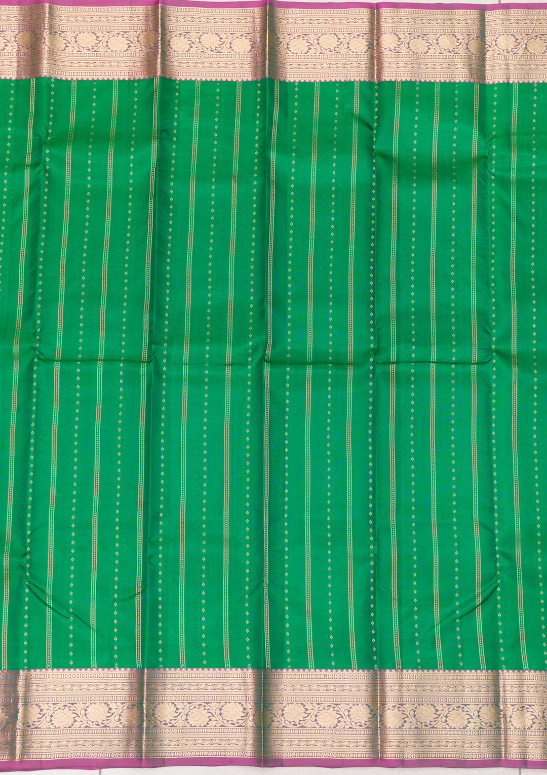 Leaf Green Zariwork Kanjivaram Pure Silk Saree