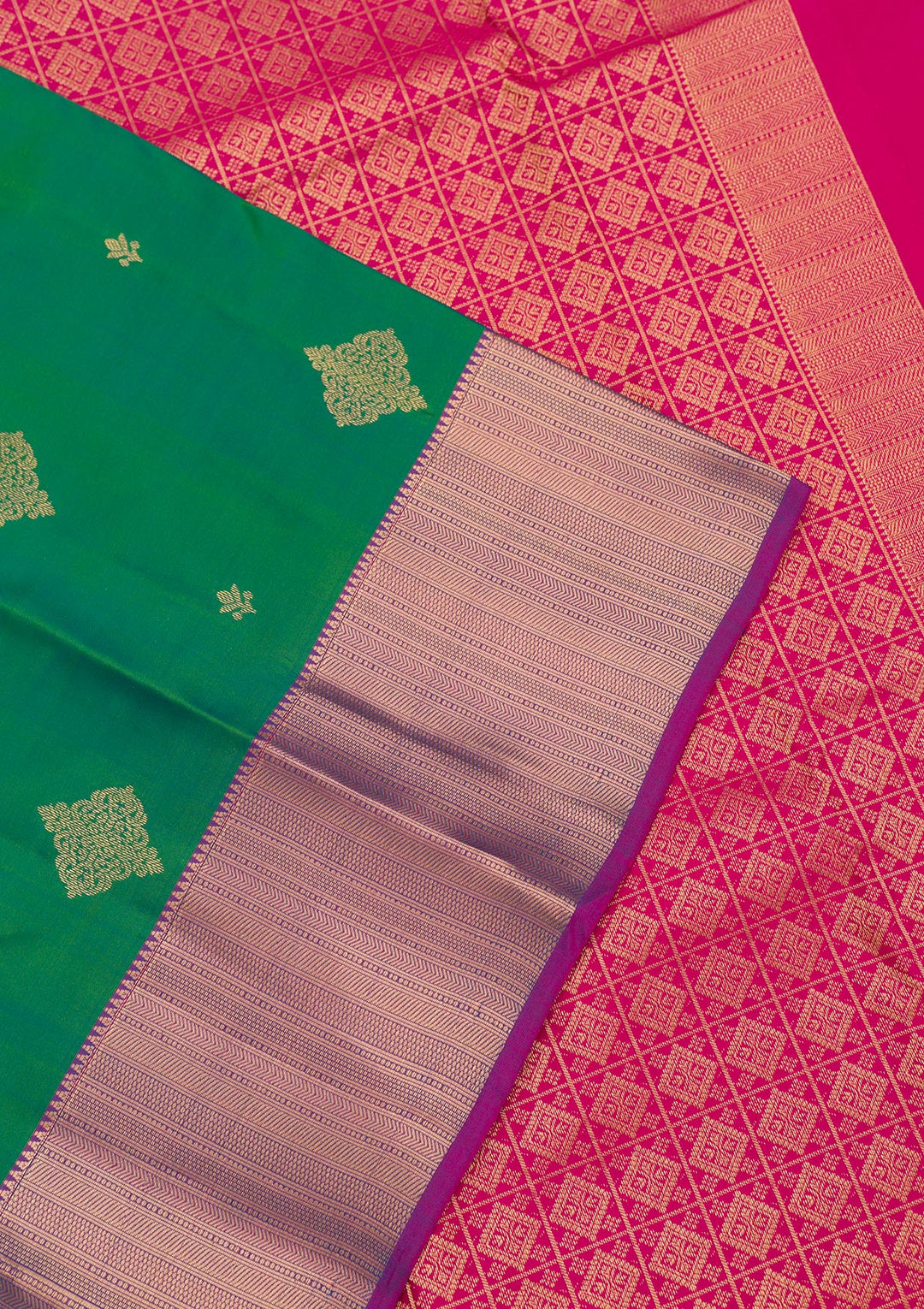 Leaf Green Zariwork Pure Silk Saree