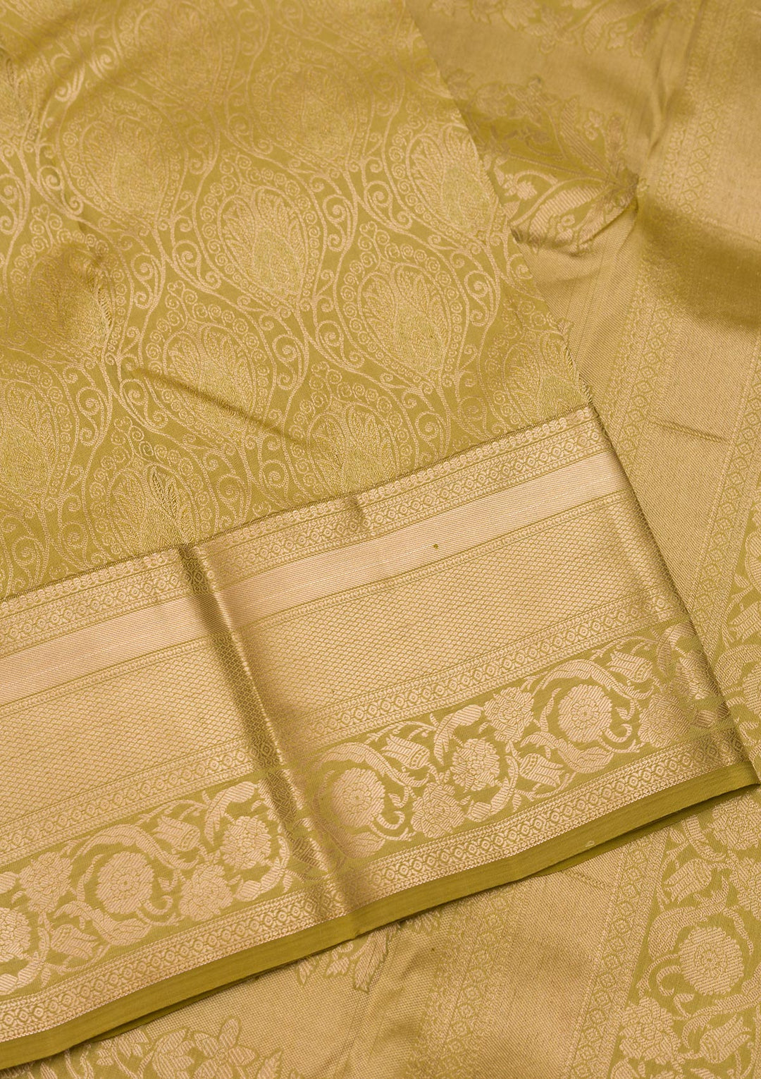 Leaf Green Zariwork Pure Silk Saree