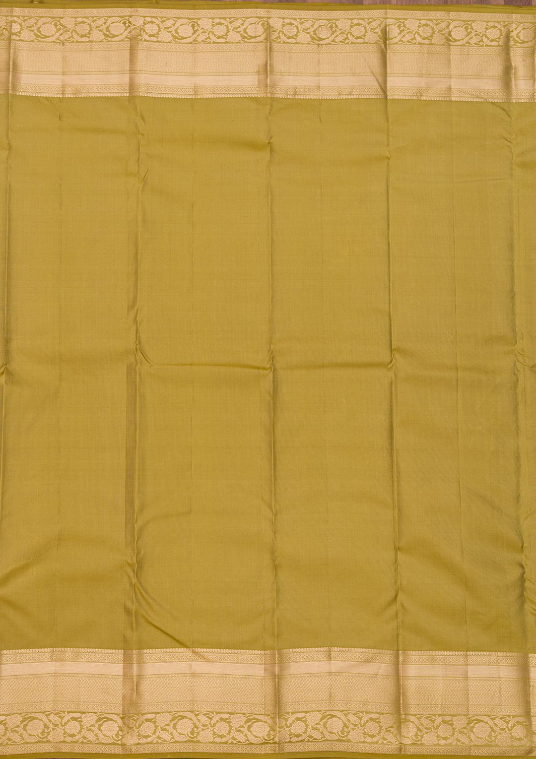 Leaf Green Zariwork Pure Silk Saree