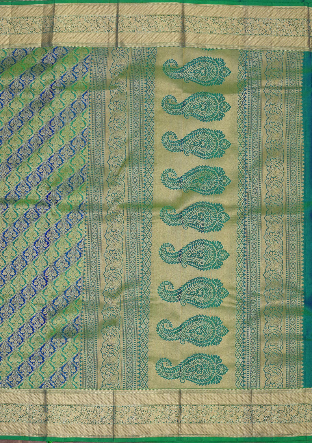Leaf Green Zariwork Pure Silk Saree