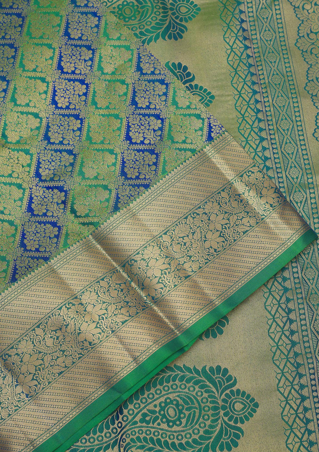 Leaf Green Zariwork Pure Silk Saree