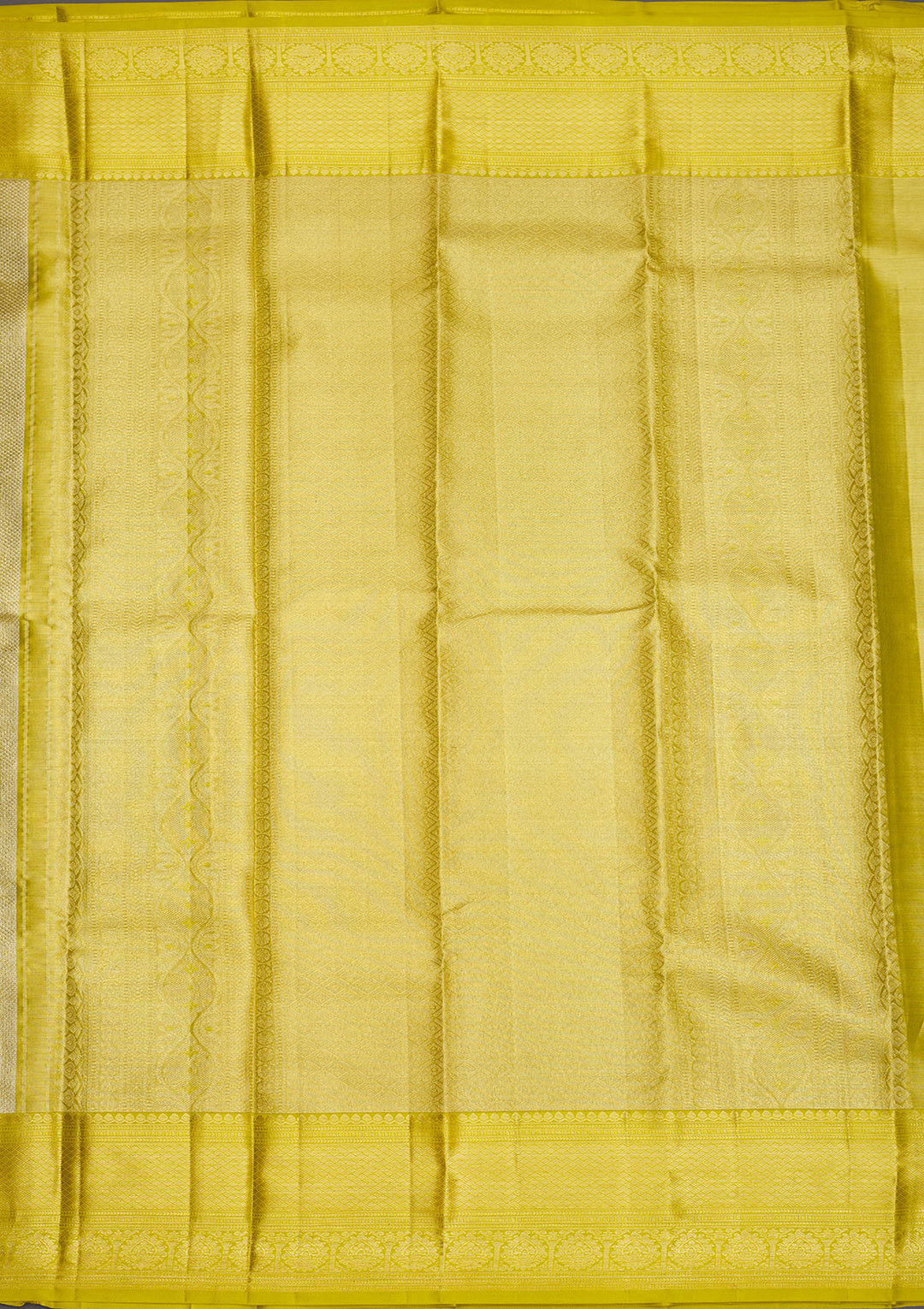 Leaf Green Zariwork Pure Silk Saree