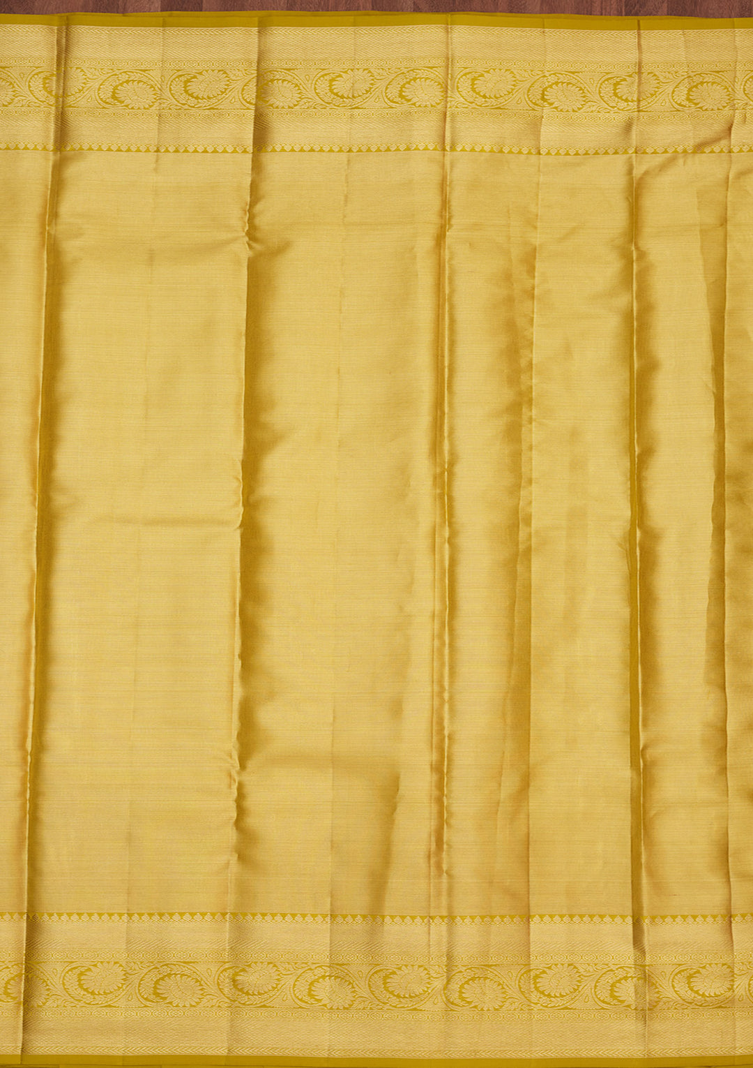 Lemon Yellow Zariwork Pure Silk Saree