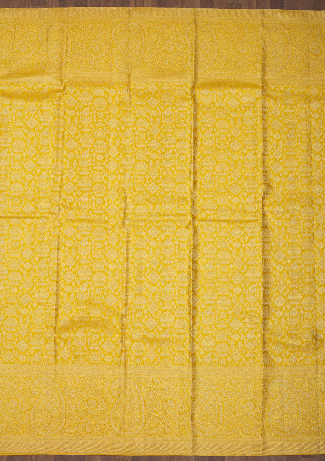 Lemon Yellow Zariwork Pure Silk Saree