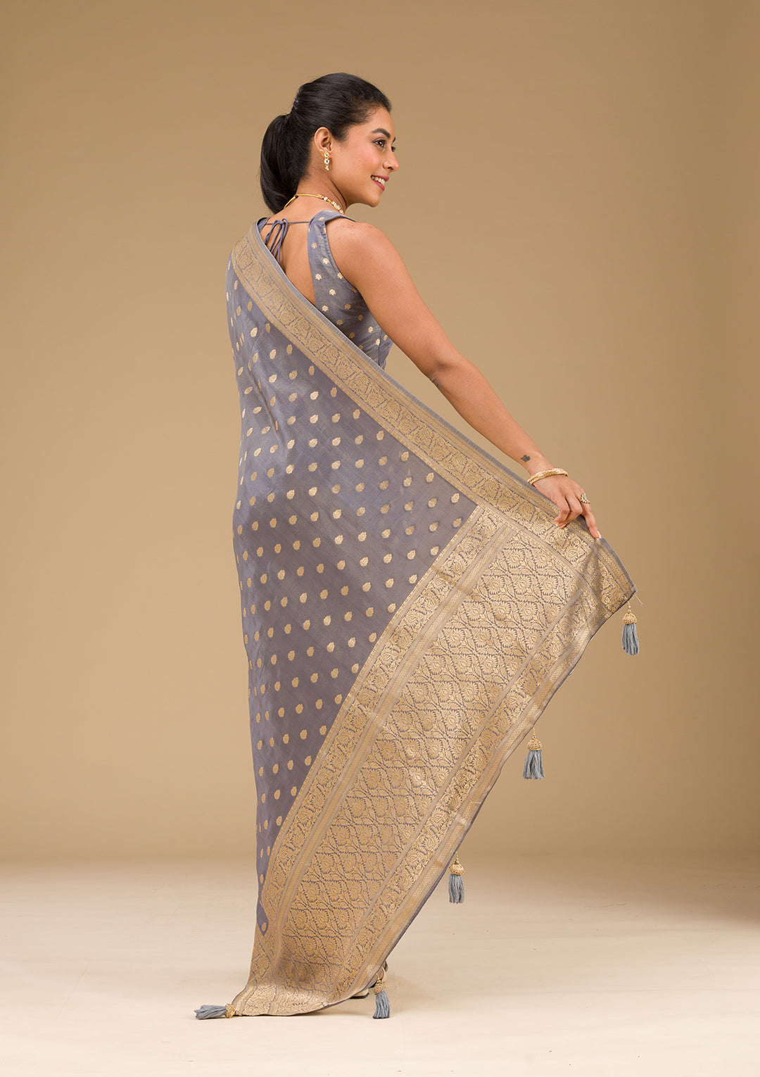 Light Grey Zariwork Raw Silk Saree