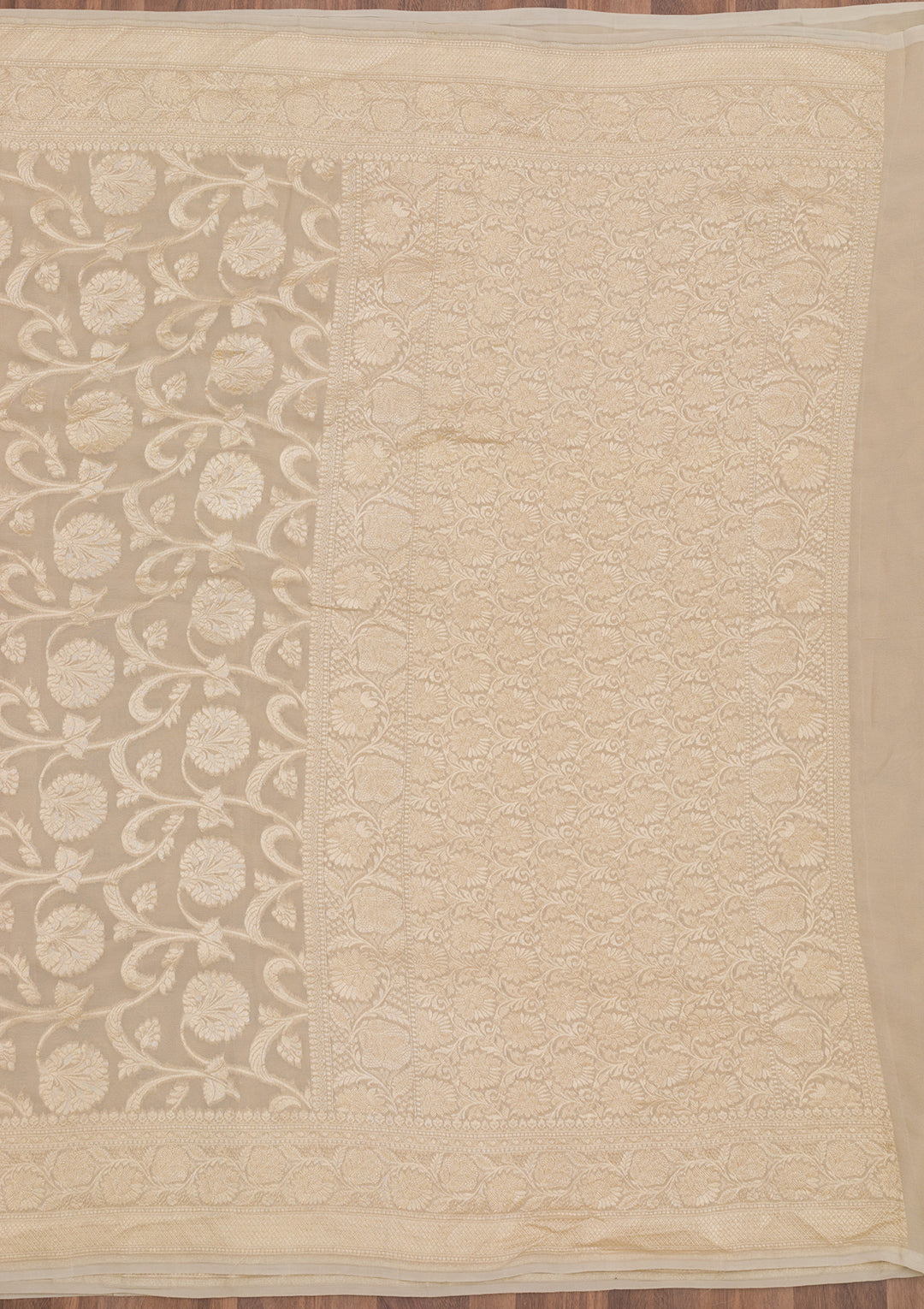 Light Grey Zariwork Pure Silk Saree