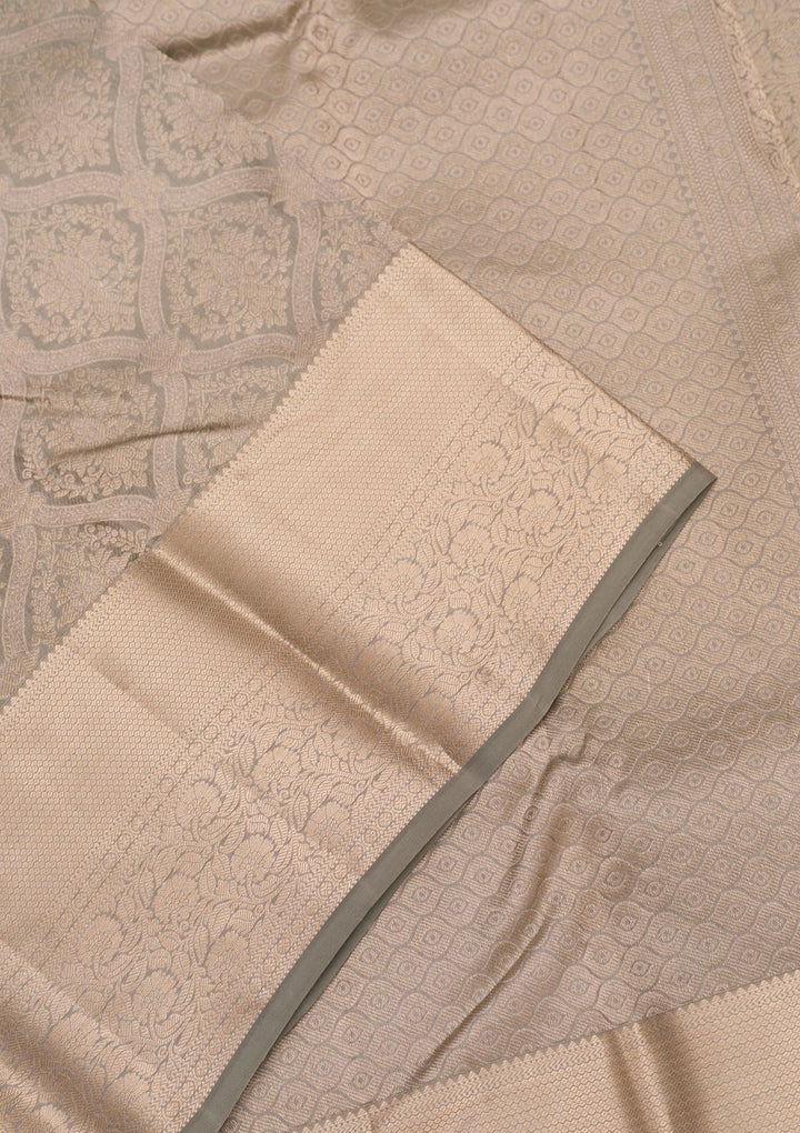 Light Grey Zariwork Pure Silk Saree