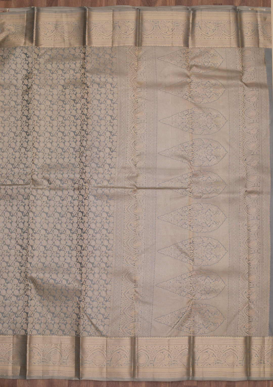 Light Grey Zariwork Pure Silk Saree