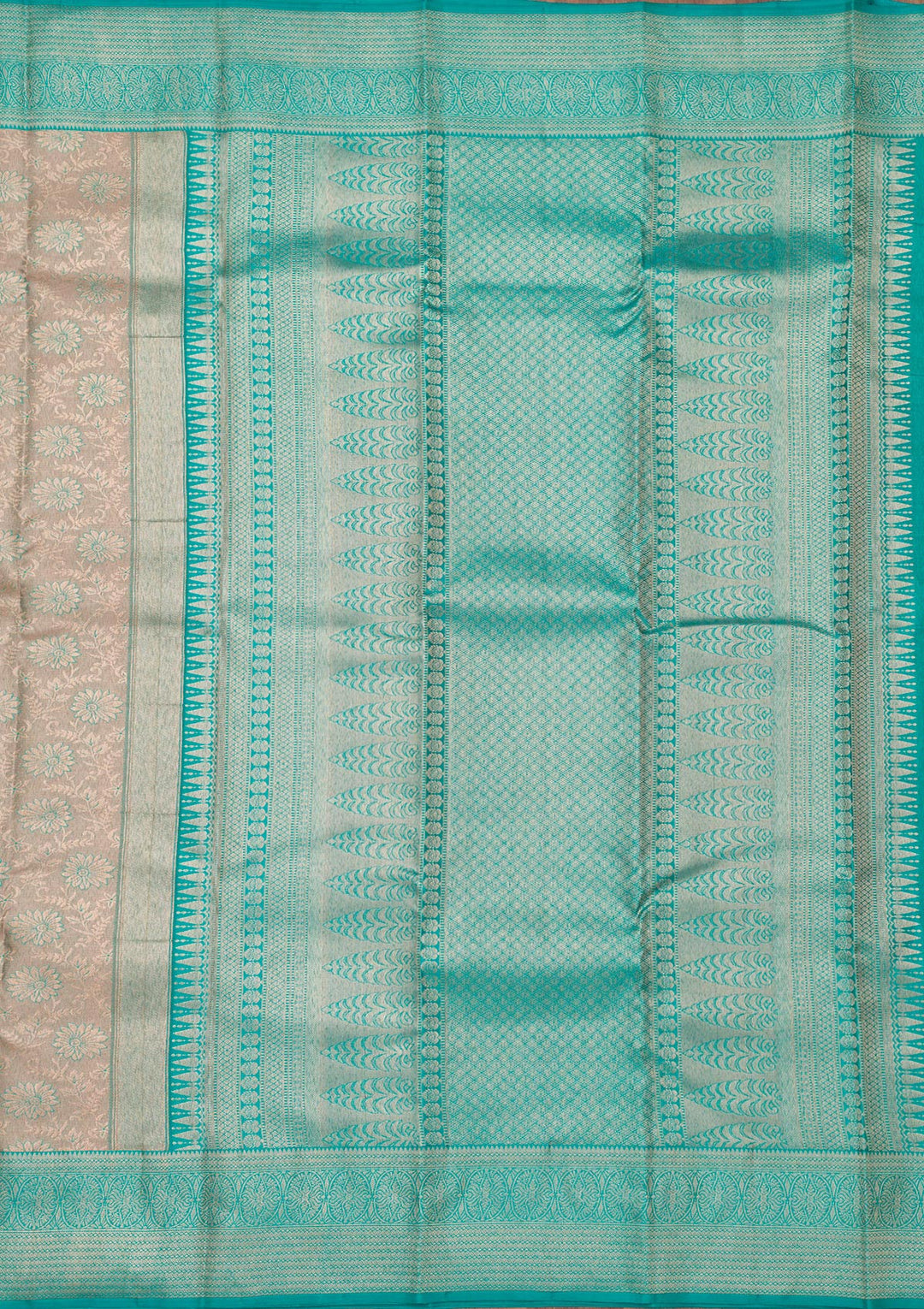 Light Grey Zariwork Pure Silk Saree