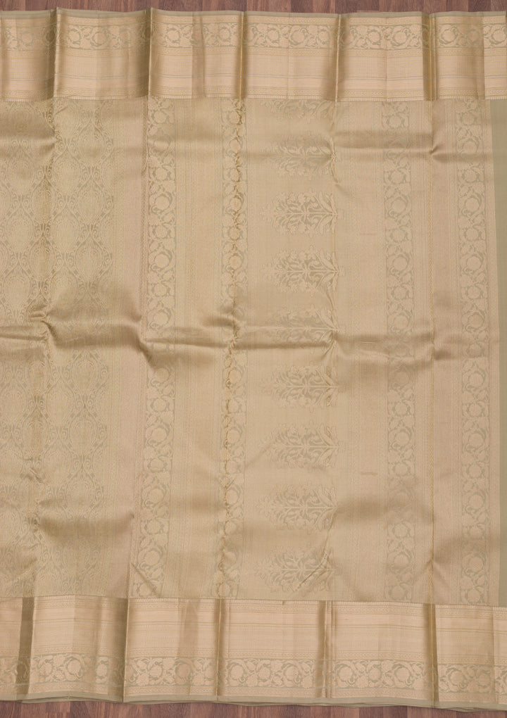 Light Grey Zariwork Pure Silk Saree