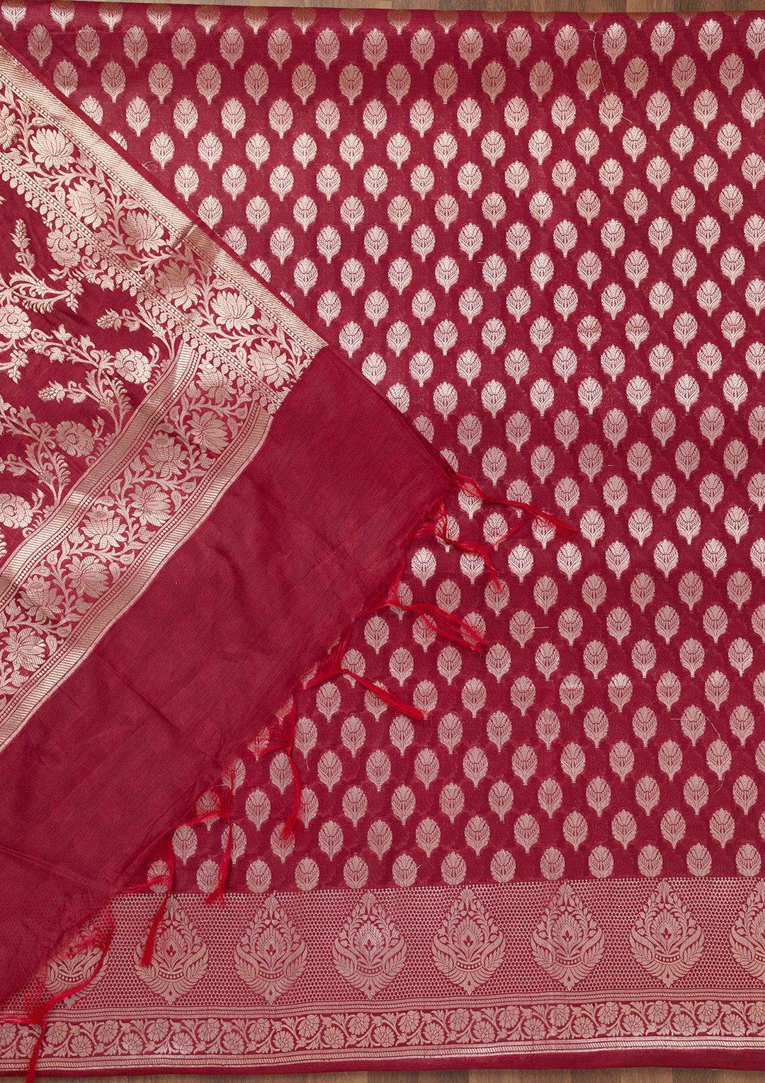 Maroon Zariwork Banarasi Unstitched Salwar Suit
