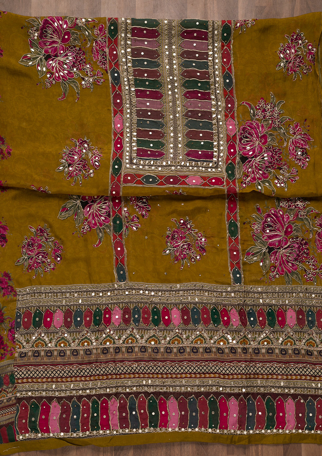 Mehendi Gotapatti Georgette Unstitched Salwar Suit