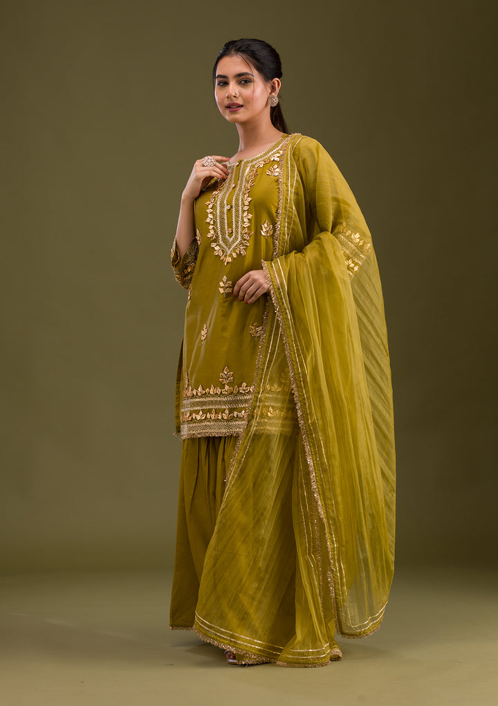 Mehendi Zariwork Semi Crepe Readymade Salwar Suit